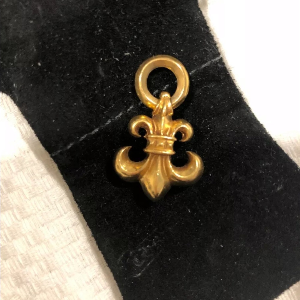 Chrome Hearts 22k gold Fleur De Lis pendant